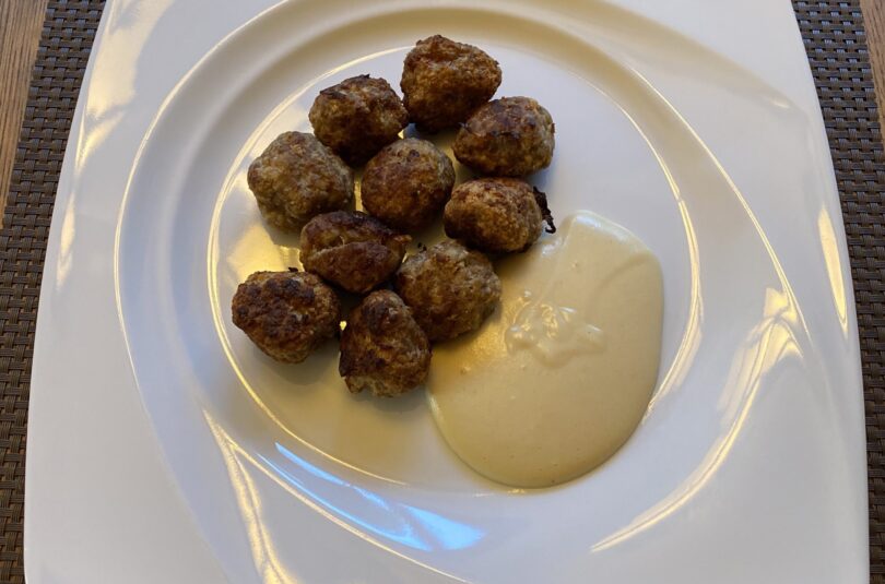 Köttbullar nach Art eines schwedischen Möbelhauses